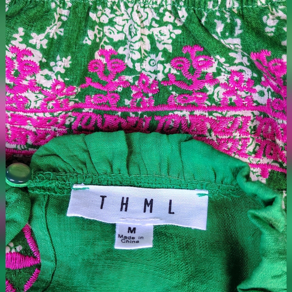 NEW THML Anthropologie Embroidered Puff Sleeve Green Top M - Picture 5 of 7